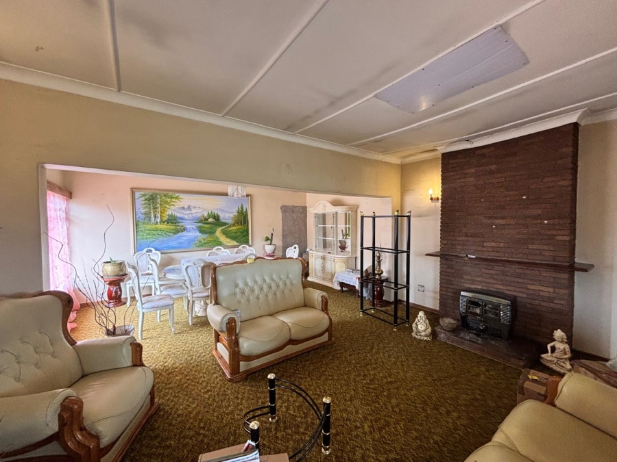 3 Bedroom Property for Sale in Meiringspark North West